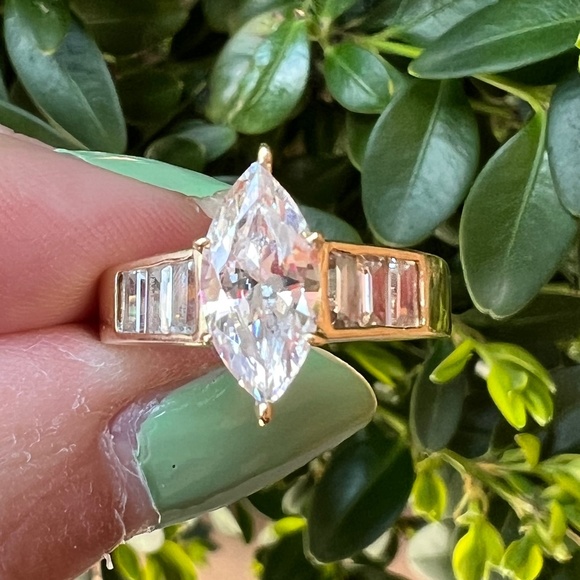 SOLID 14K YELLOW GOLD NAVETTE MARQUISE CUT CZ CUBIC ZIRCONIA RING ENGAGEMENT